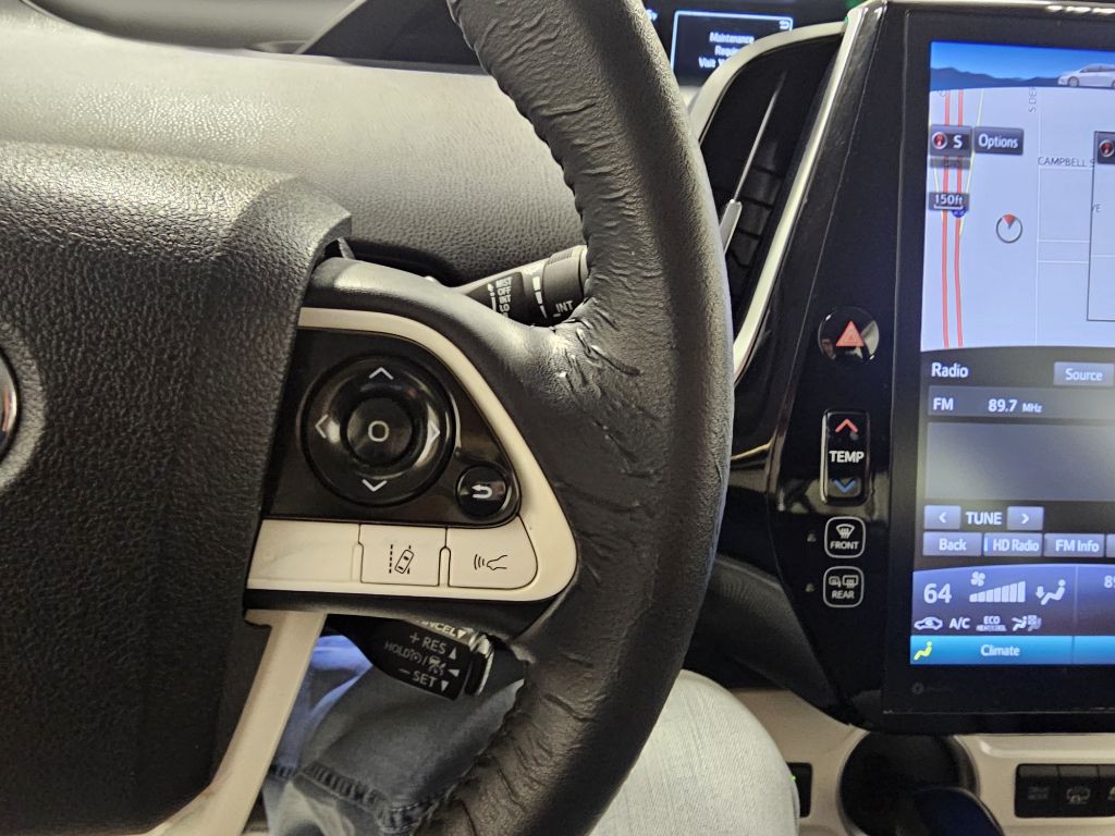 2017 Toyota Prius Image 20
