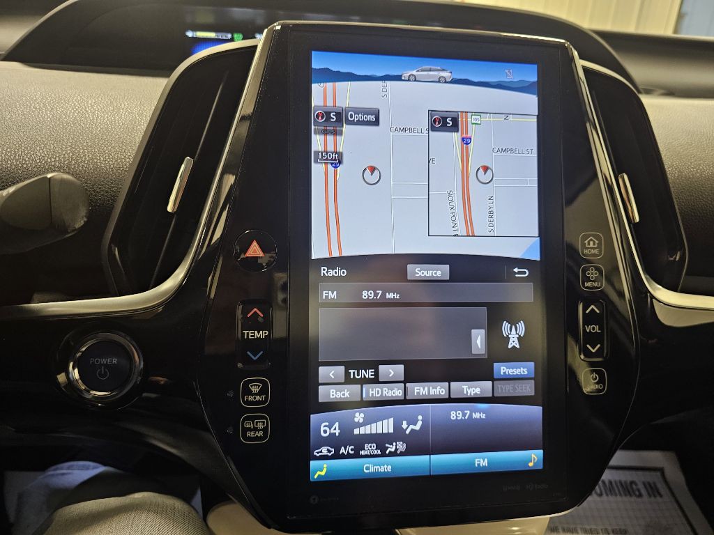 2017 Toyota Prius Image 22