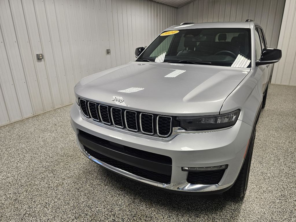 2024 Jeep Grand Cherokee Image 3