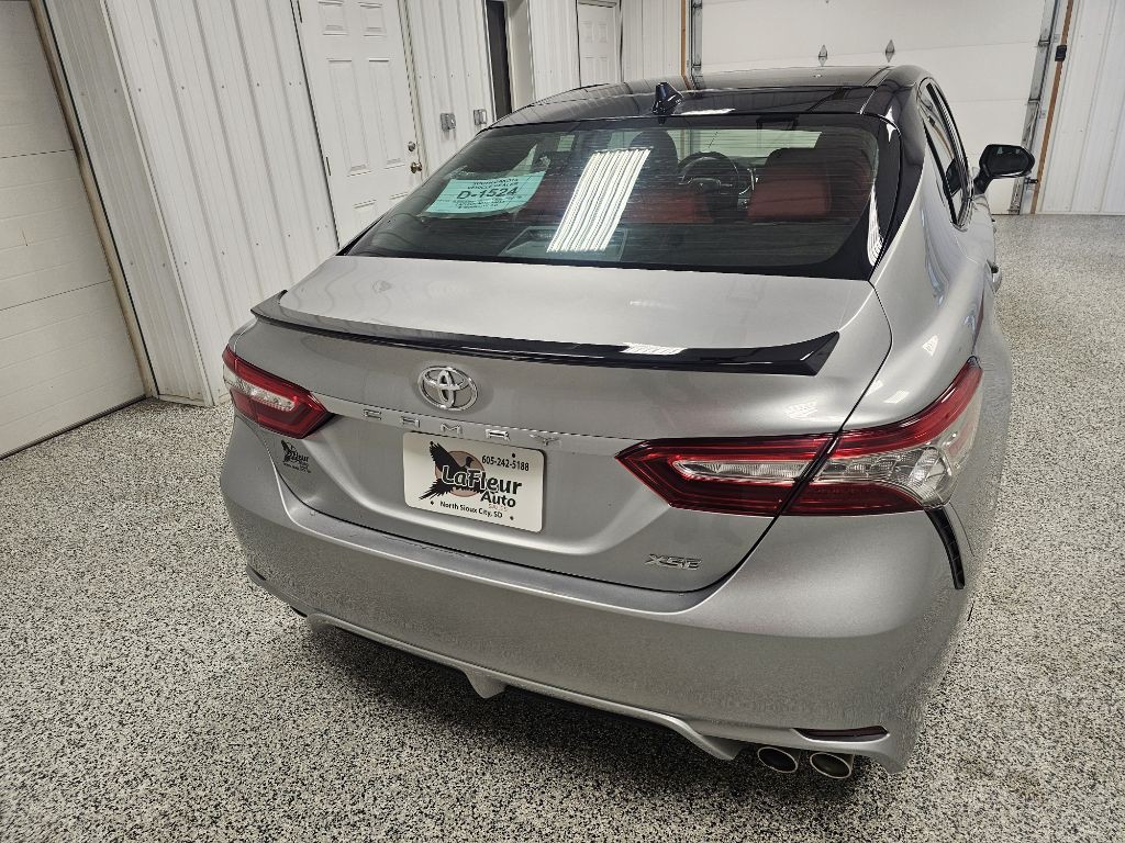 2019 Toyota Camry Image 6