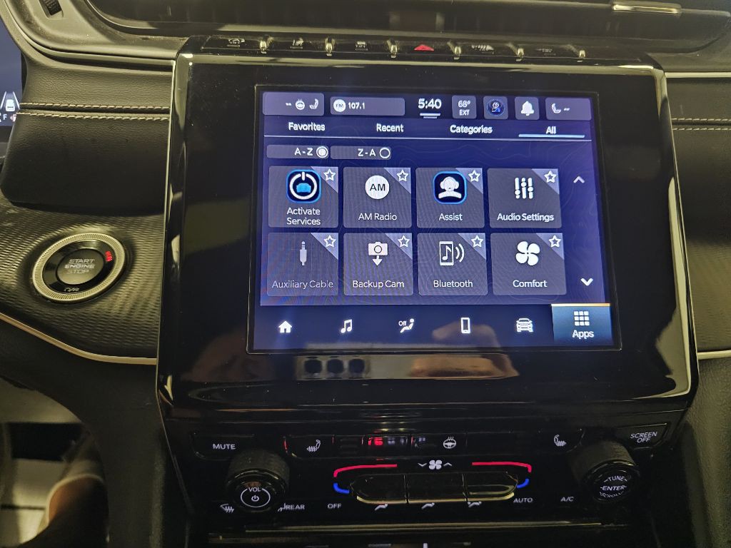 2023 Jeep Grand Cherokee Image 25