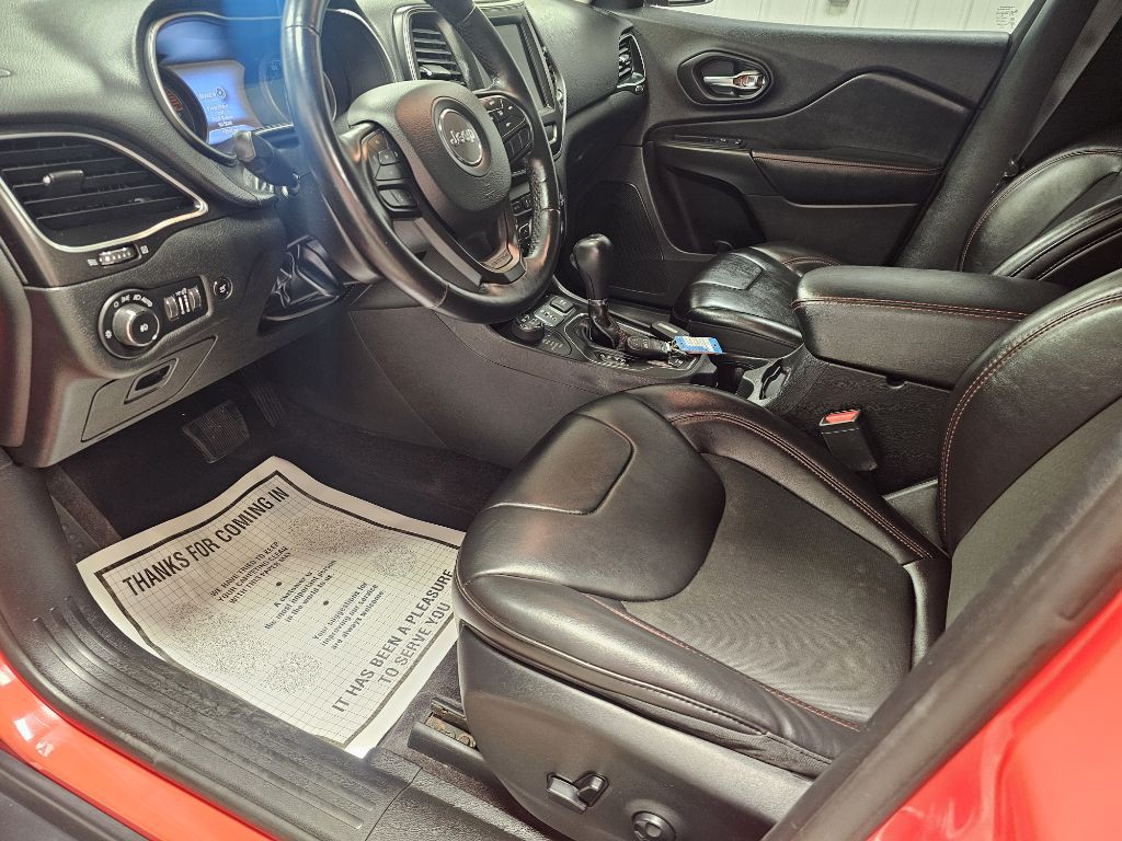 2019 Jeep Cherokee Image 10