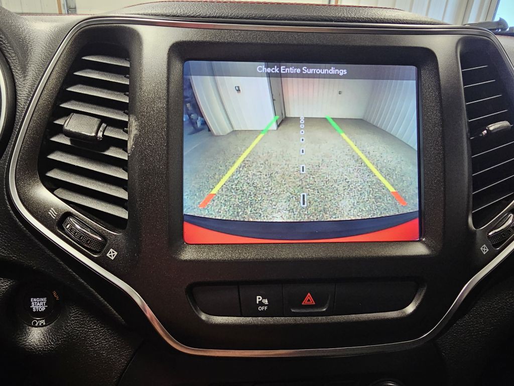 2019 Jeep Cherokee Image 23