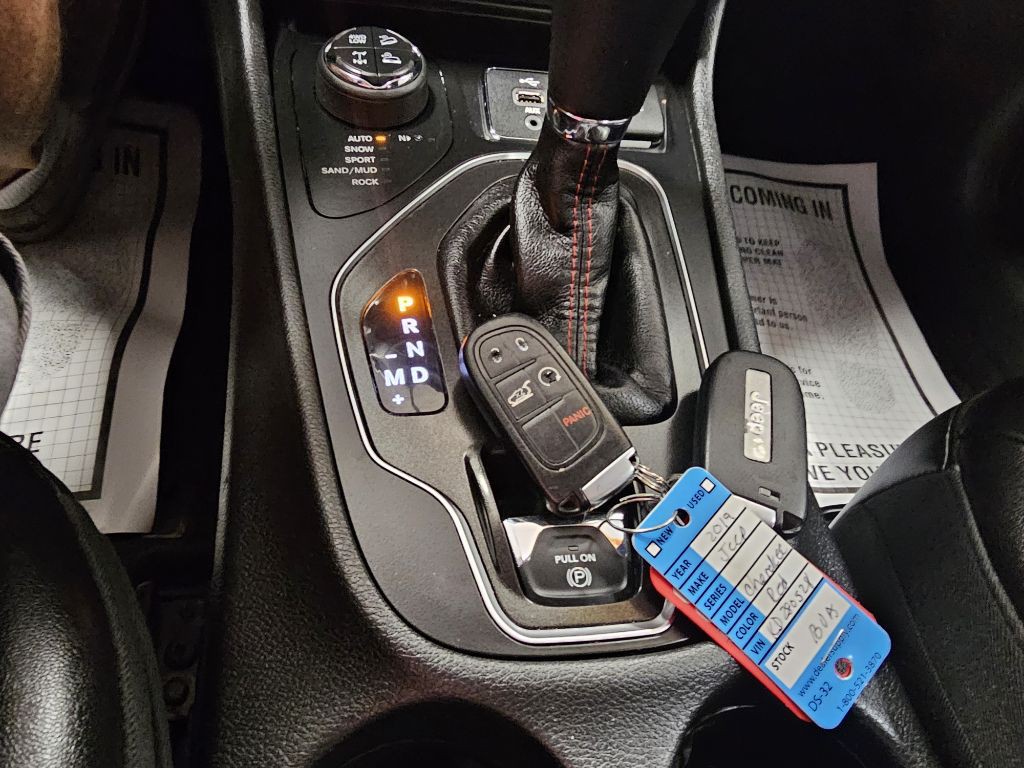 2019 Jeep Cherokee Image 24