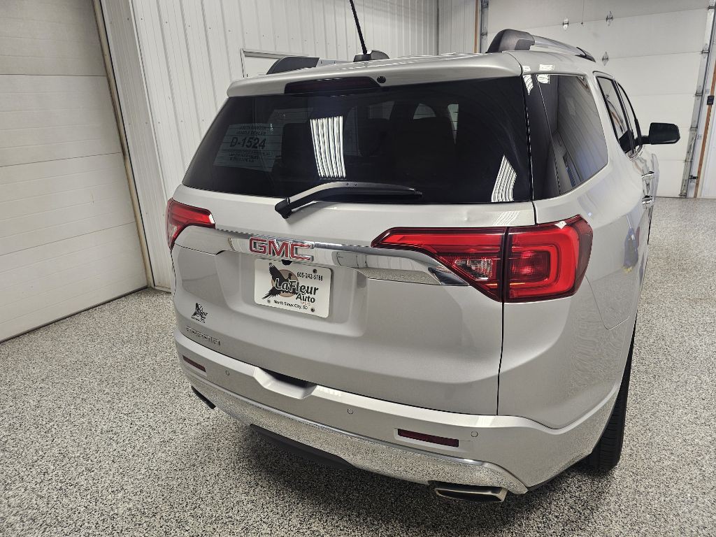 2018 GMC Acadia Image 6