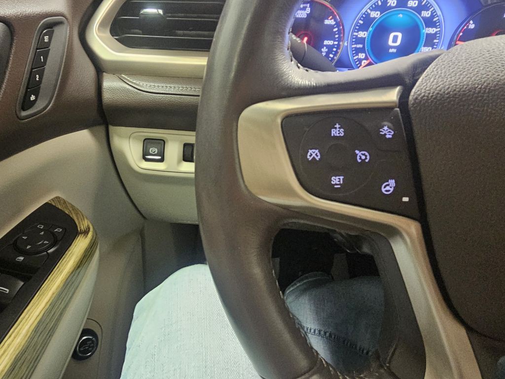 2018 GMC Acadia Image 19