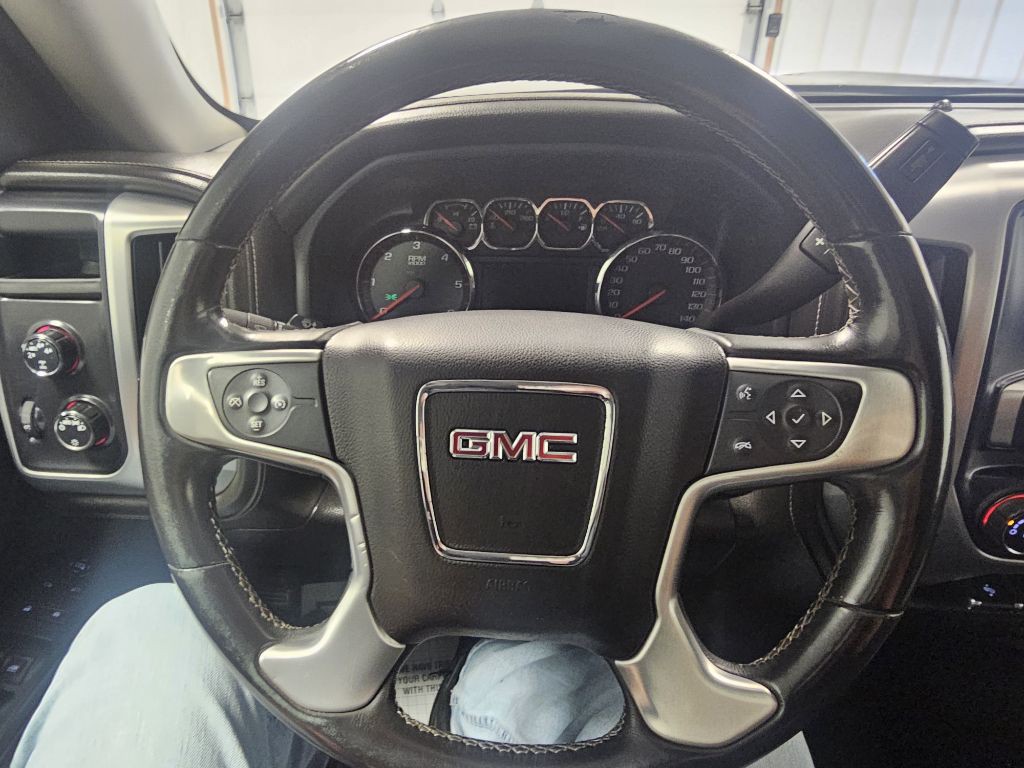 2016 GMC Sierra Image 18