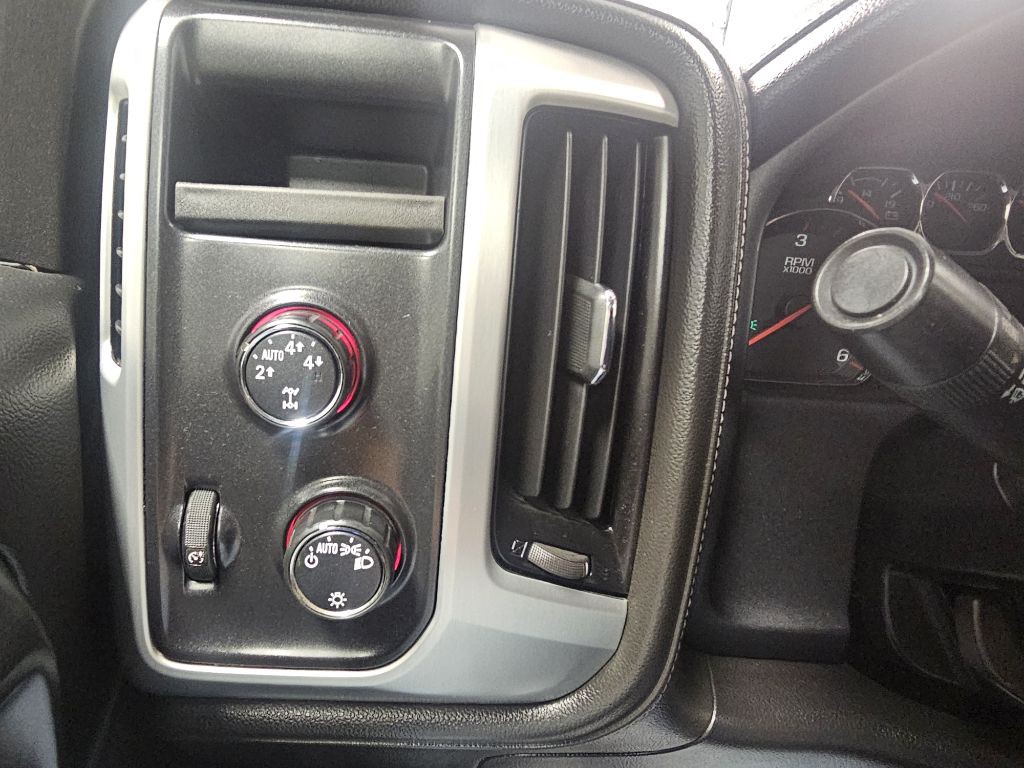 2016 GMC Sierra Image 21