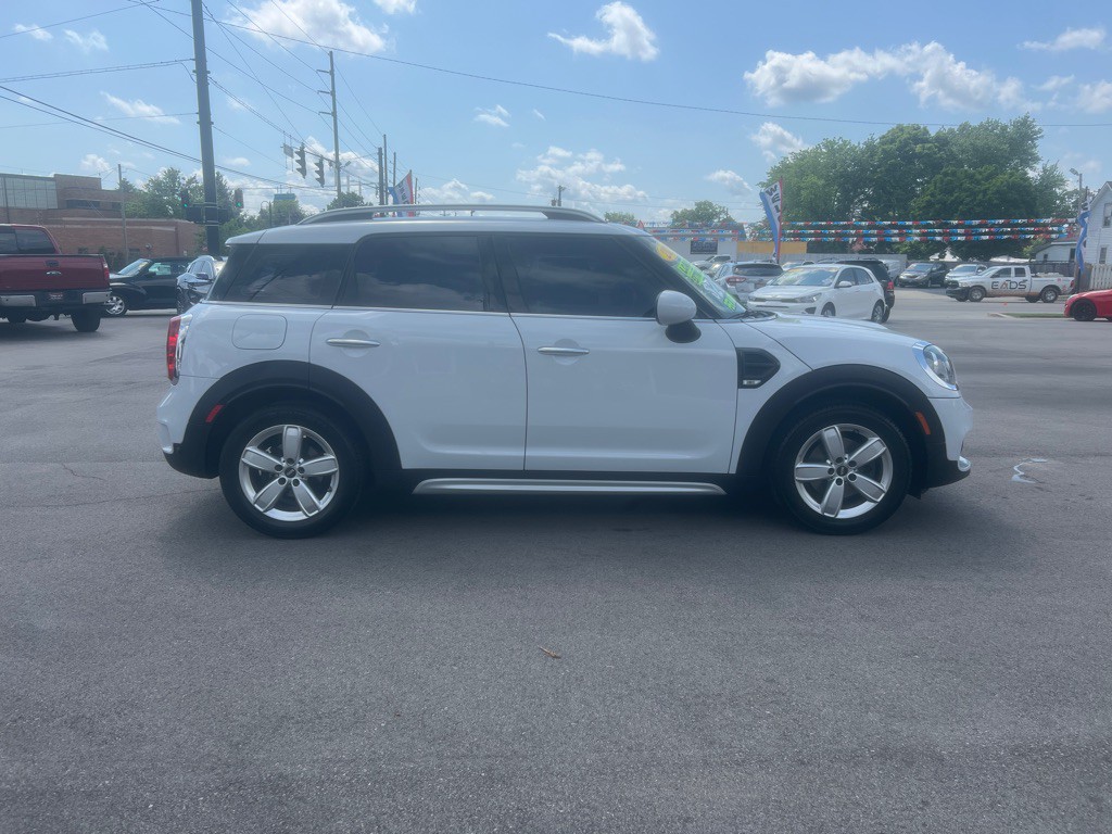 2019 MINI Cooper Image 6