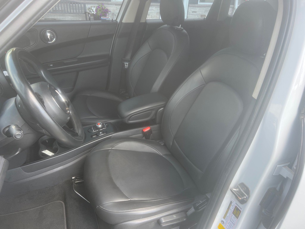 2019 MINI Cooper Image 9