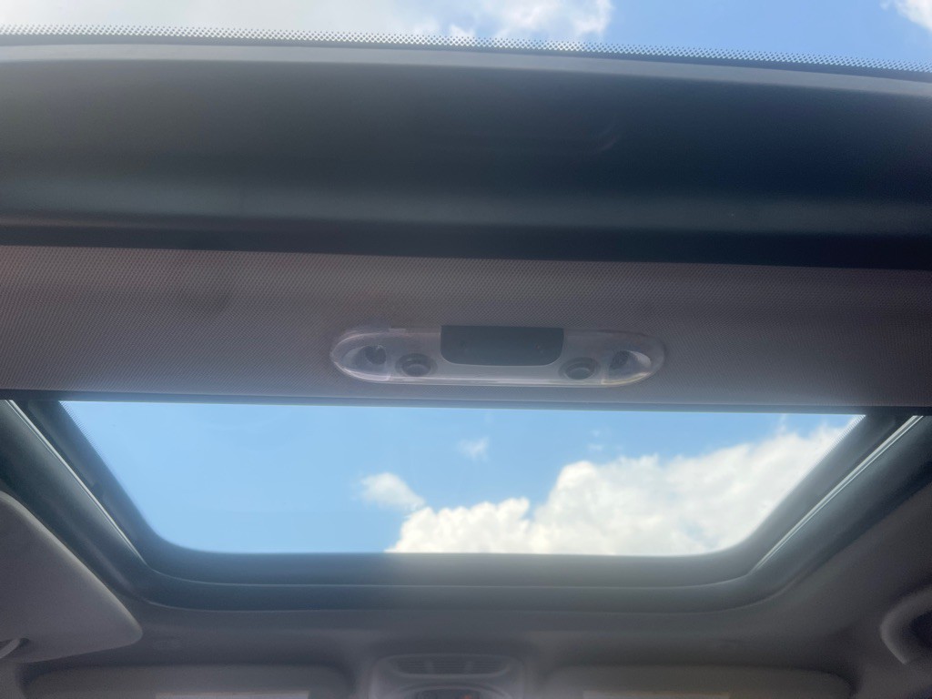 2019 MINI Cooper Image 18