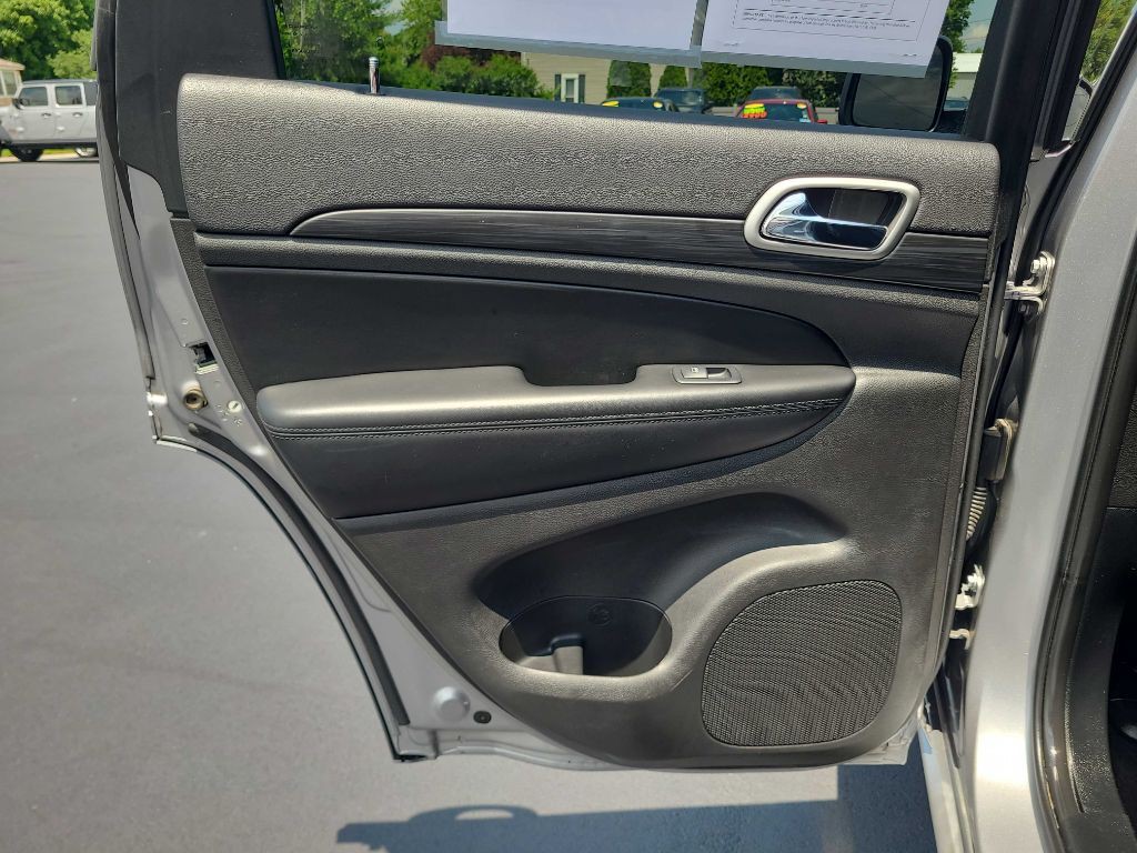 2020 Jeep Grand Cherokee Image 33