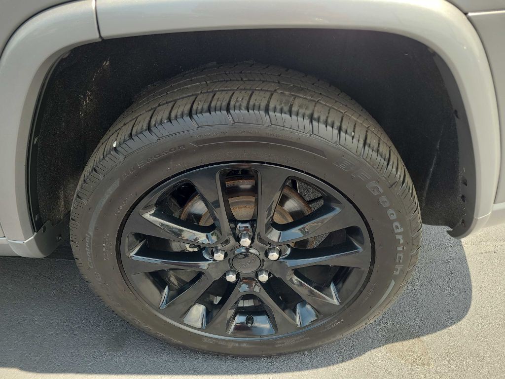 2020 Jeep Grand Cherokee Image 39