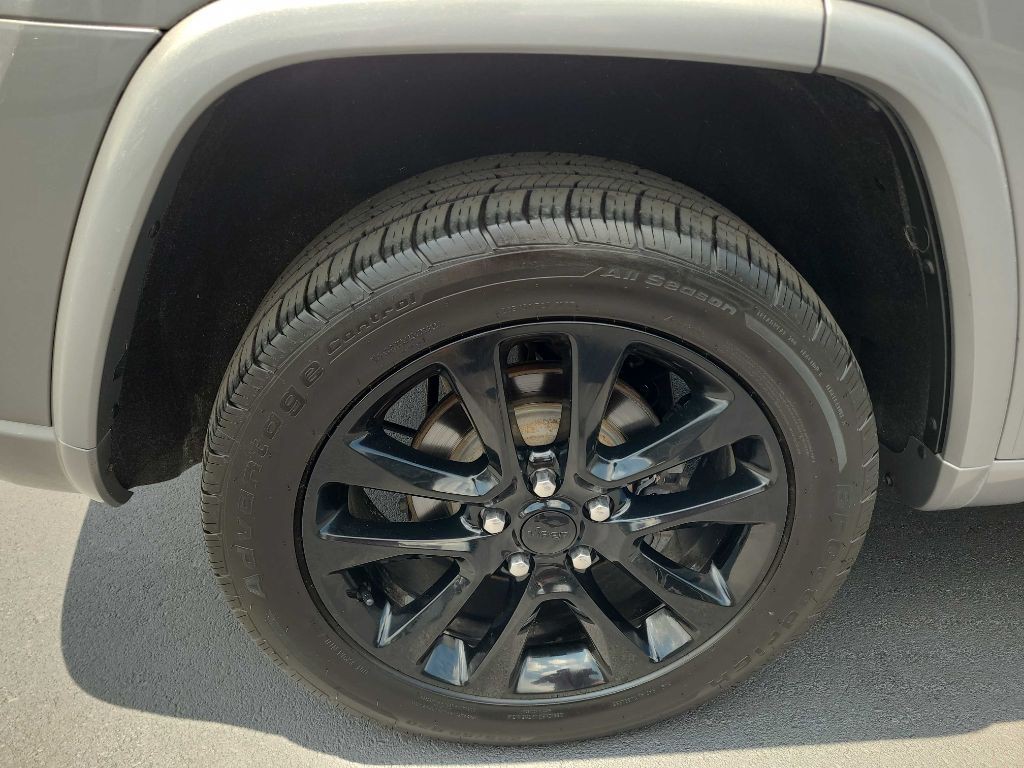 2020 Jeep Grand Cherokee Image 40
