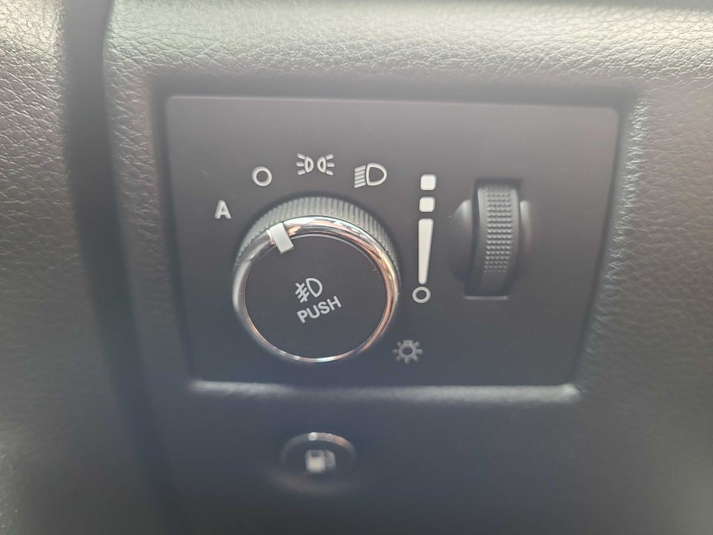 2020 Jeep Grand Cherokee Image 20