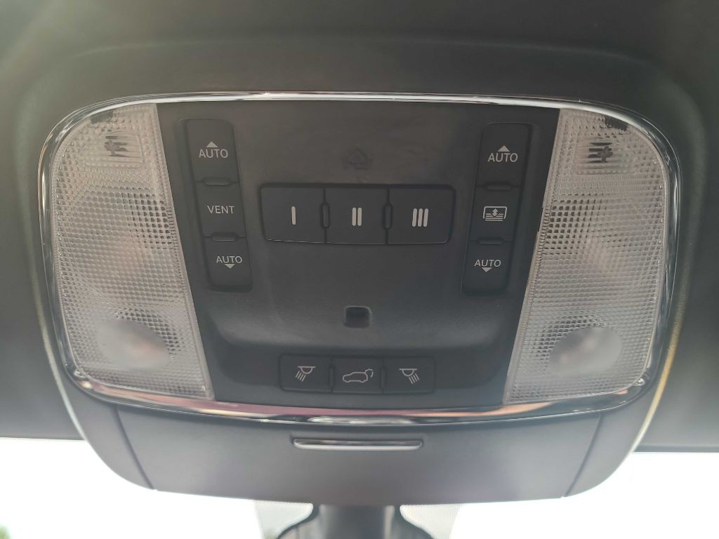 2020 Jeep Grand Cherokee Image 35