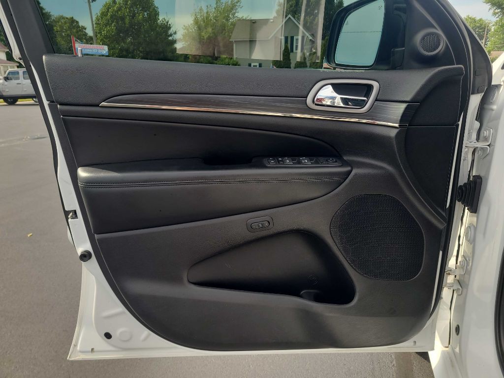 2020 Jeep Grand Cherokee Image 37