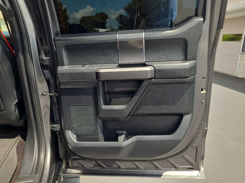 2017 Ford F-150 Image 37