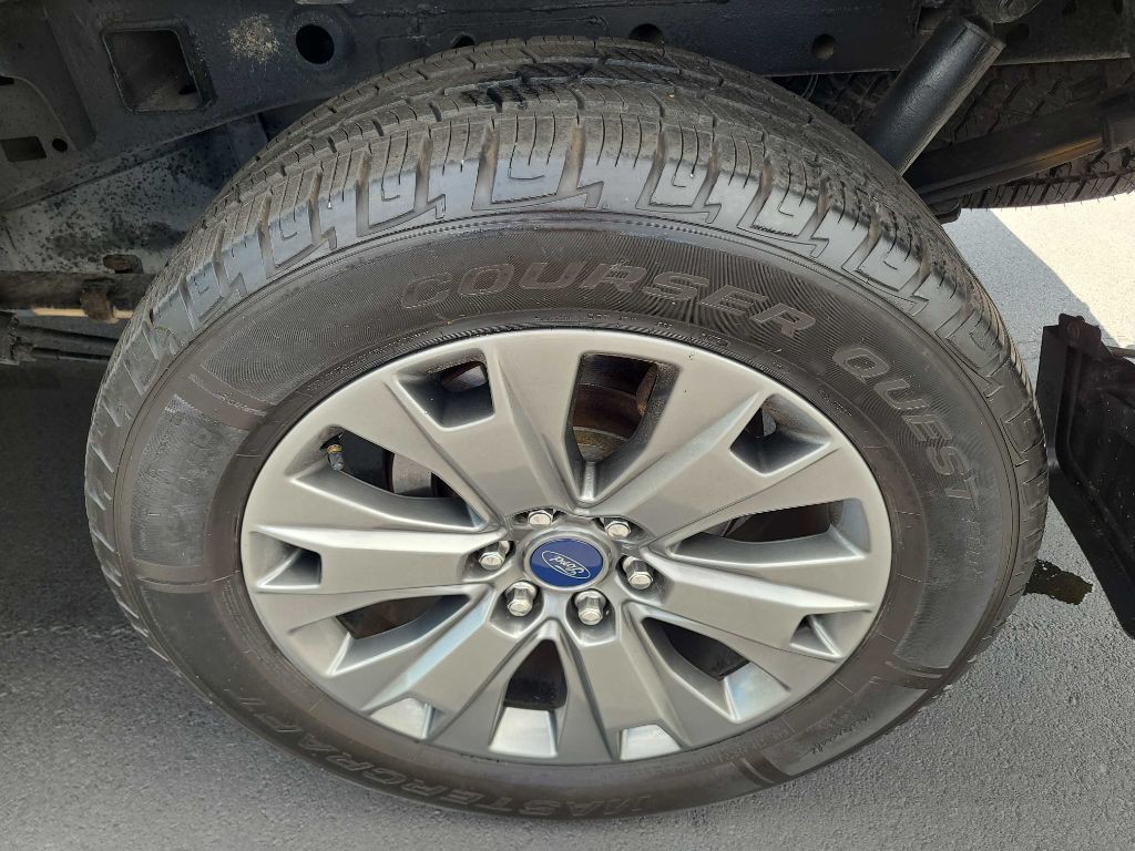 2017 Ford F-150 Image 42