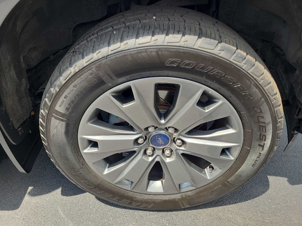 2017 Ford F-150 Image 44