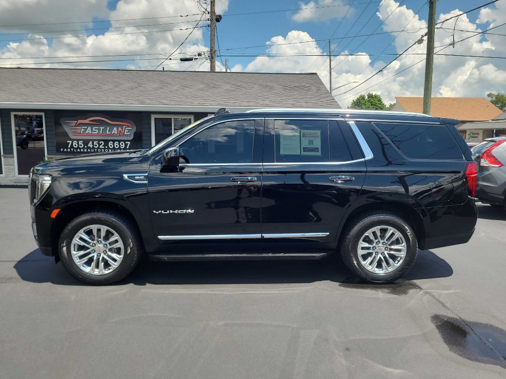 2022 GMC Yukon Image 2