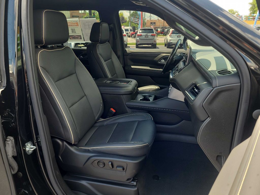 2022 GMC Yukon Image 11
