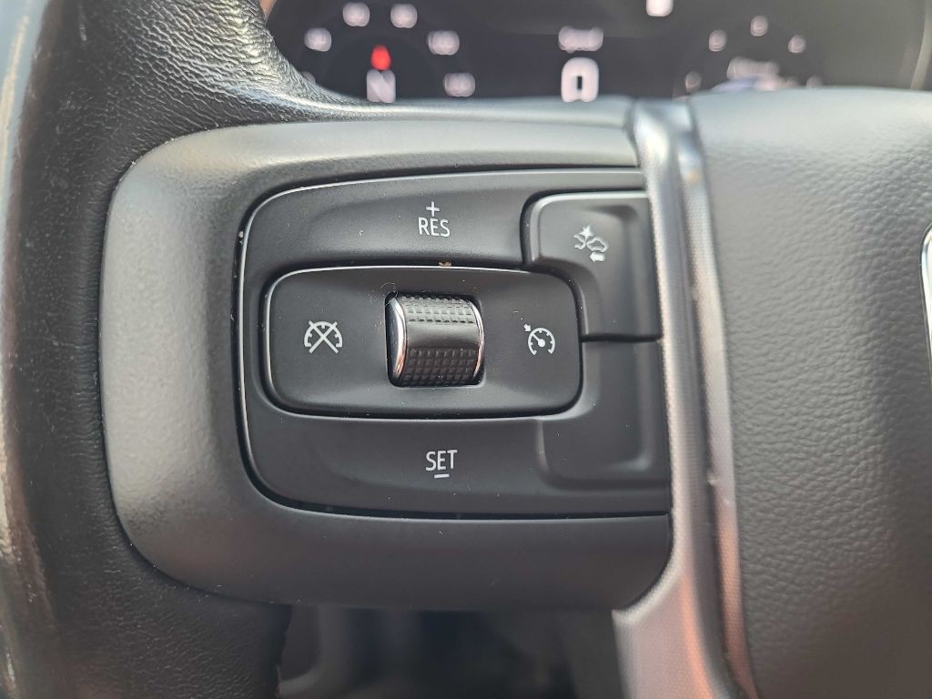 2022 GMC Yukon Image 22