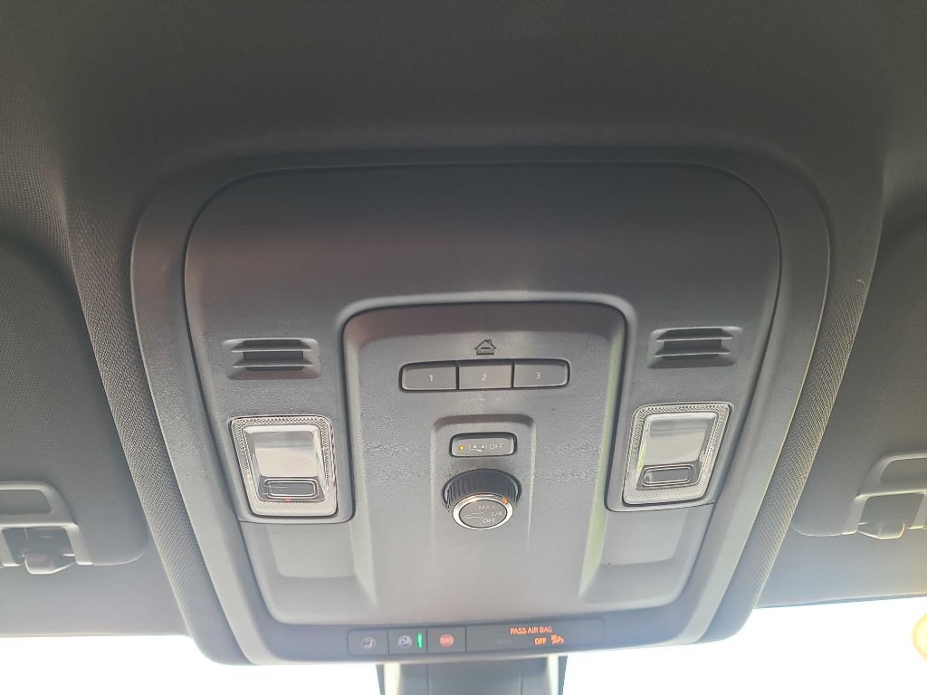 2022 GMC Yukon Image 32