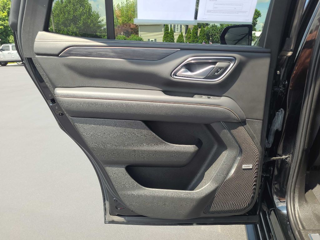 2022 GMC Yukon Image 37