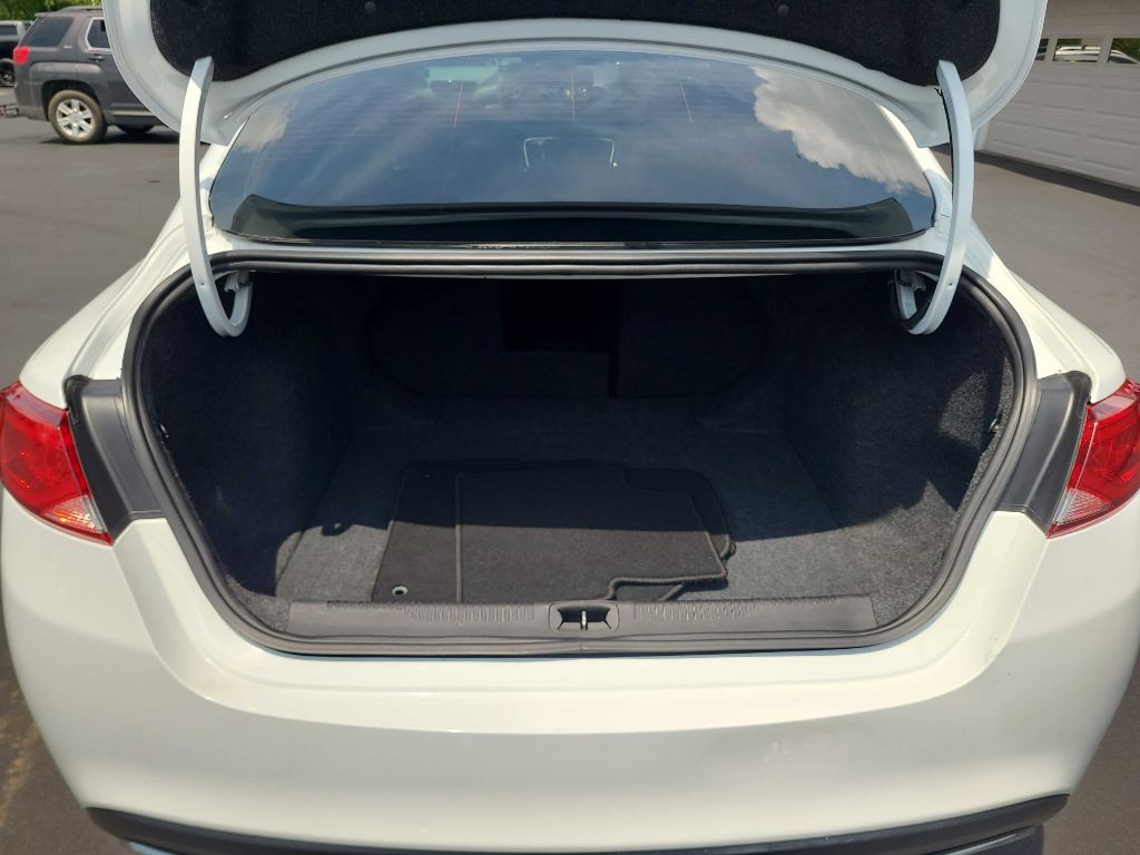 2016 Chrysler 200 Image 15