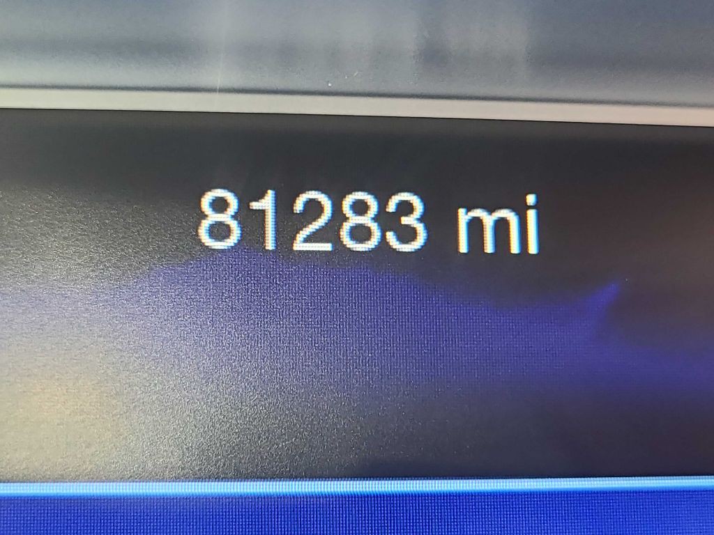 2016 Chrysler 200 Image 23