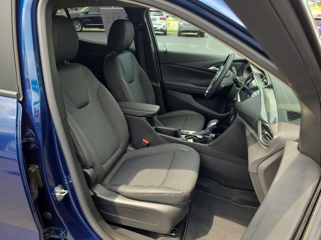 2023 Buick Enclave Image 11