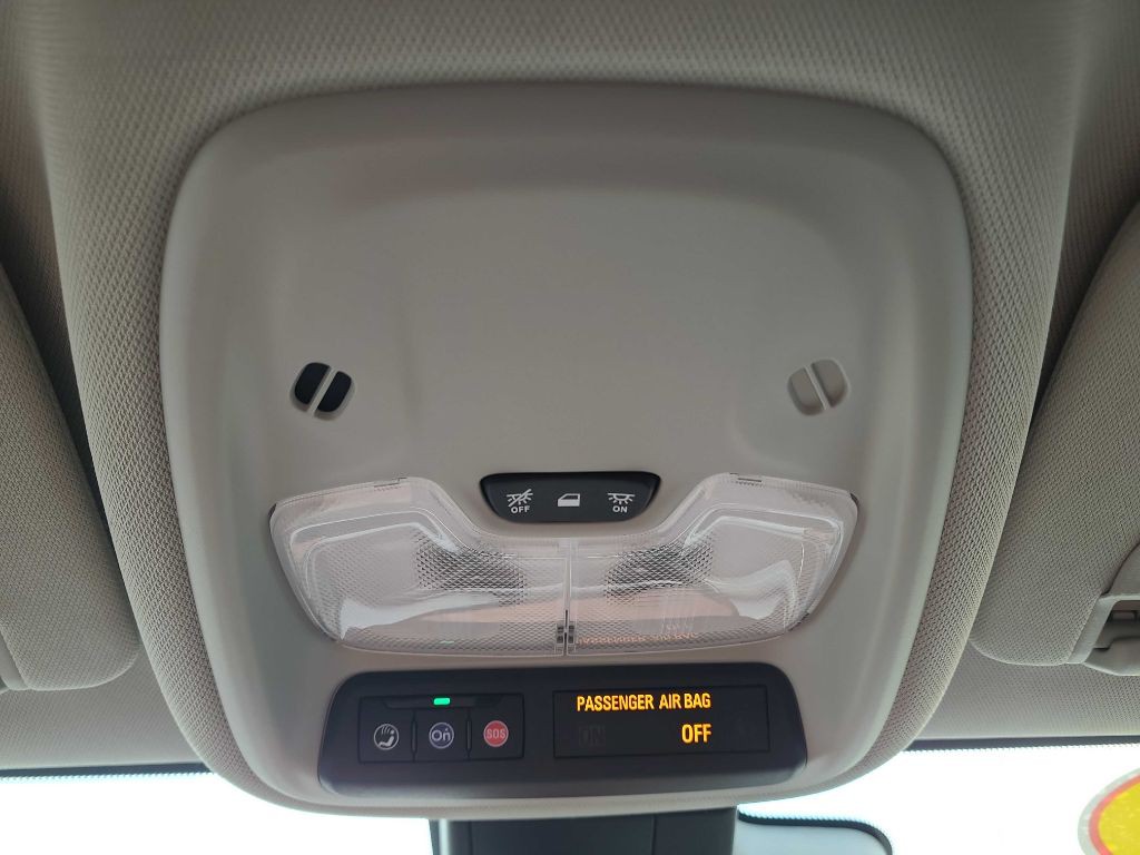 2023 Buick Enclave Image 25