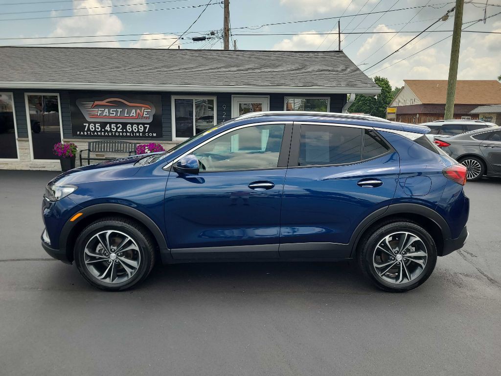 2023 Buick Enclave Image 2