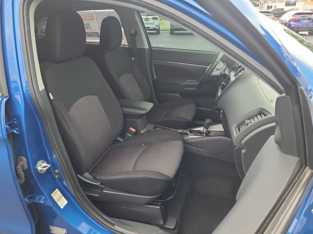 2019 Mitsubishi Outlander Image 11
