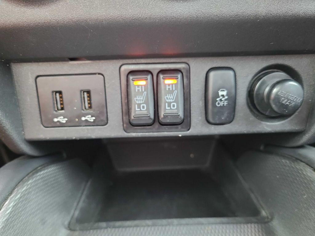 2019 Mitsubishi Outlander Image 23