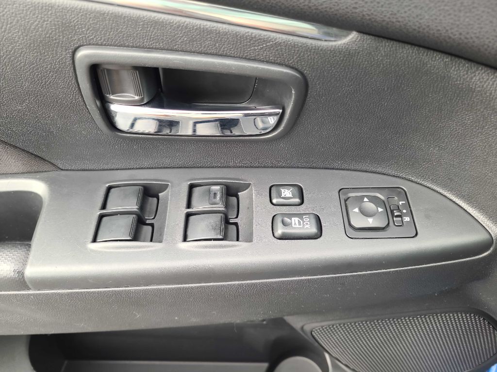 2019 Mitsubishi Outlander Image 24