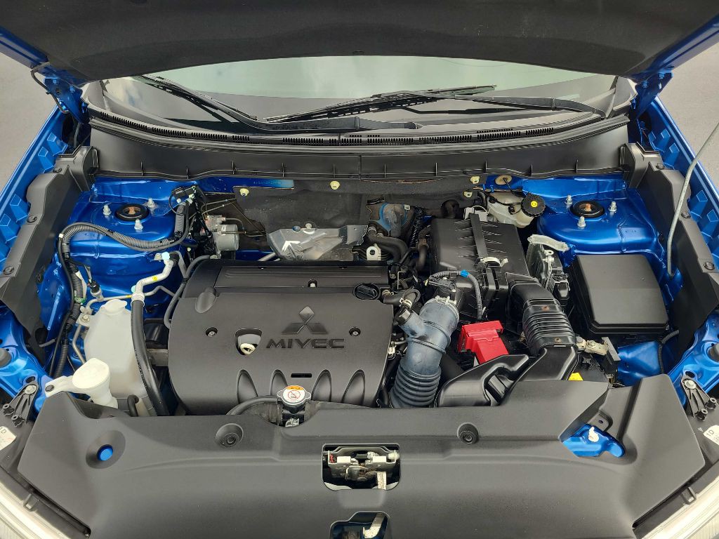 2019 Mitsubishi Outlander Image 34