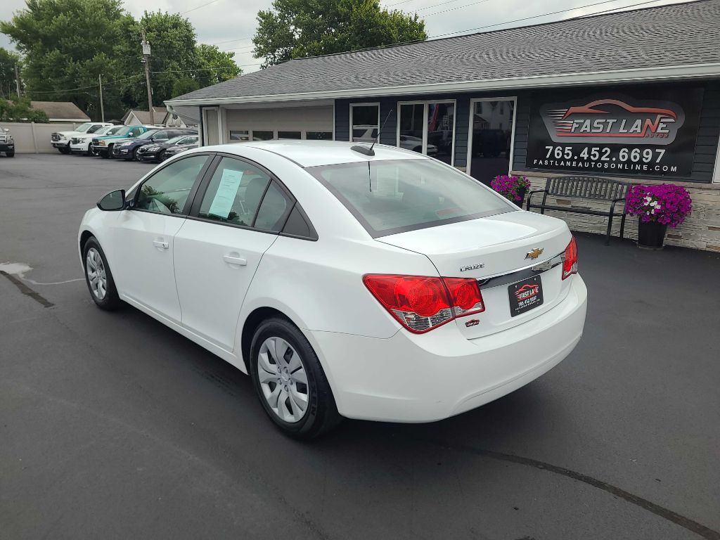 2016 Chevrolet Cruze Image 3