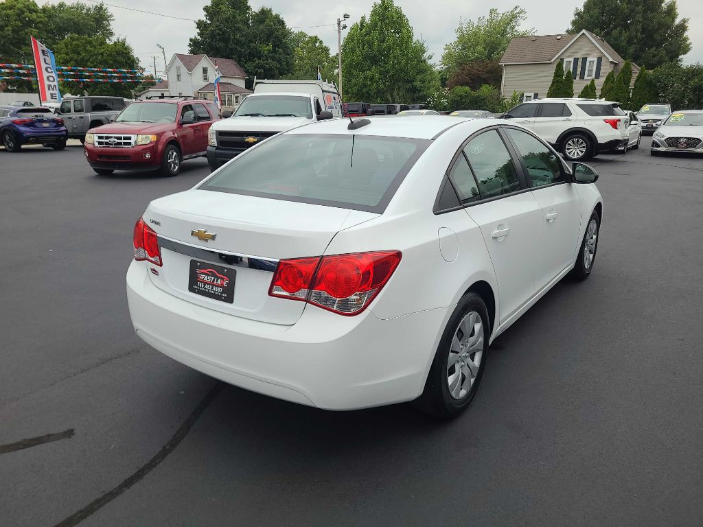 2016 Chevrolet Cruze Image 5