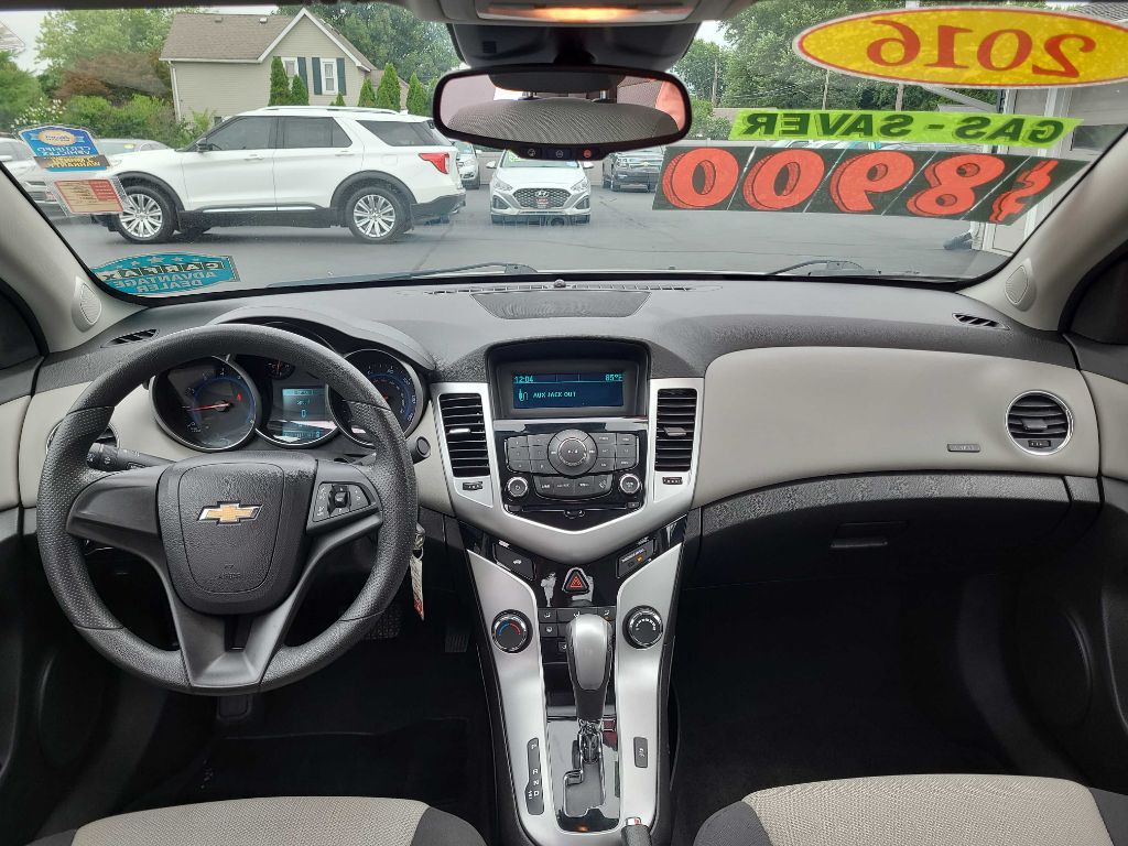 2016 Chevrolet Cruze Image 15
