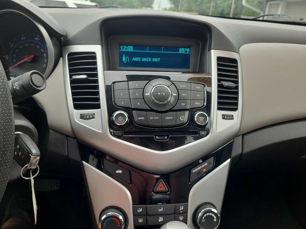 2016 Chevrolet Cruze Image 20