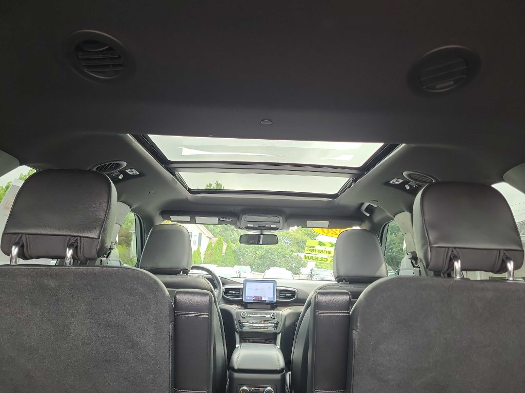 2020 Ford Explorer Image 17