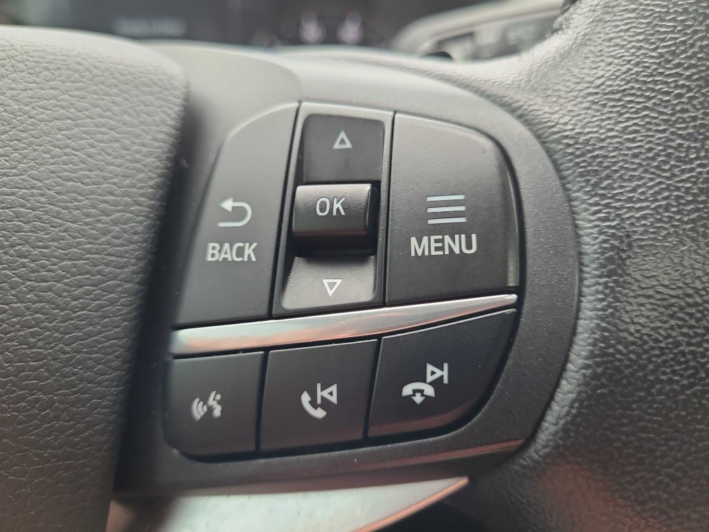 2020 Ford Explorer Image 25
