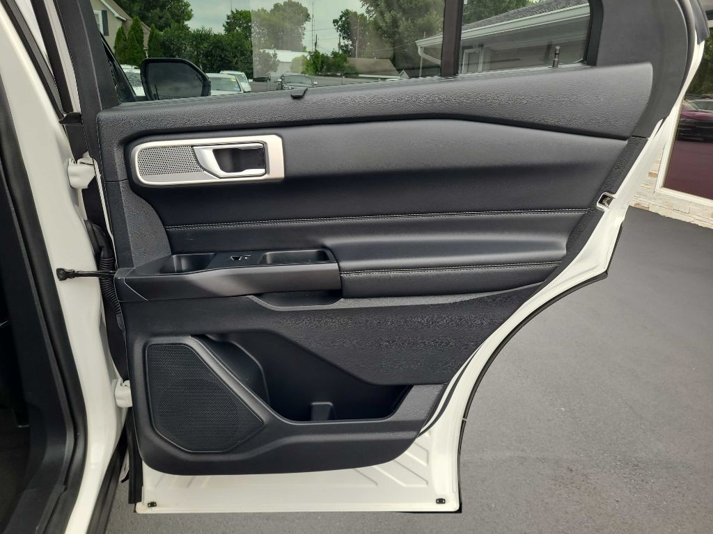 2020 Ford Explorer Image 42
