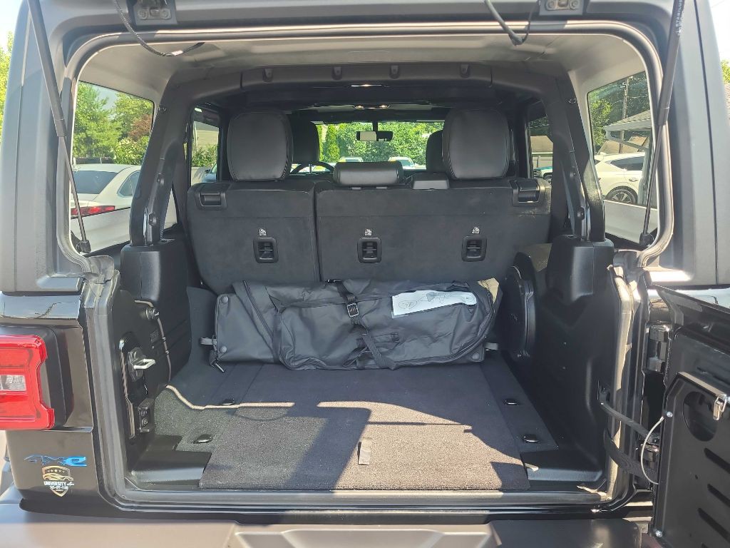 2023 Jeep Wrangler Image 14
