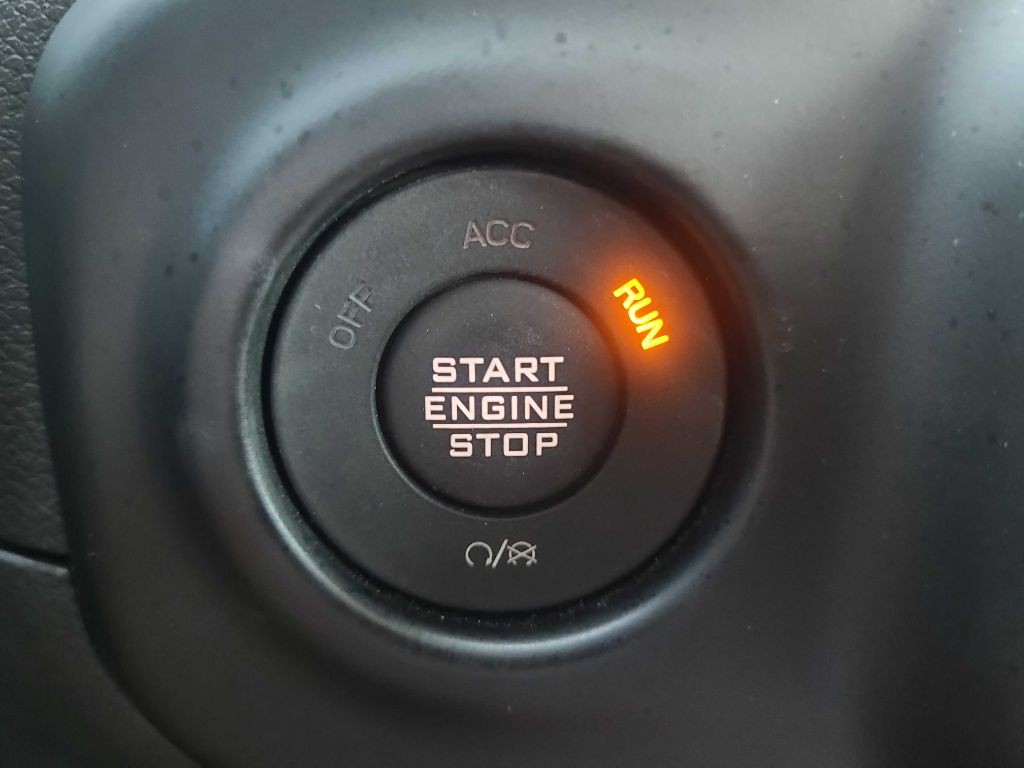 2023 Jeep Wrangler Image 21