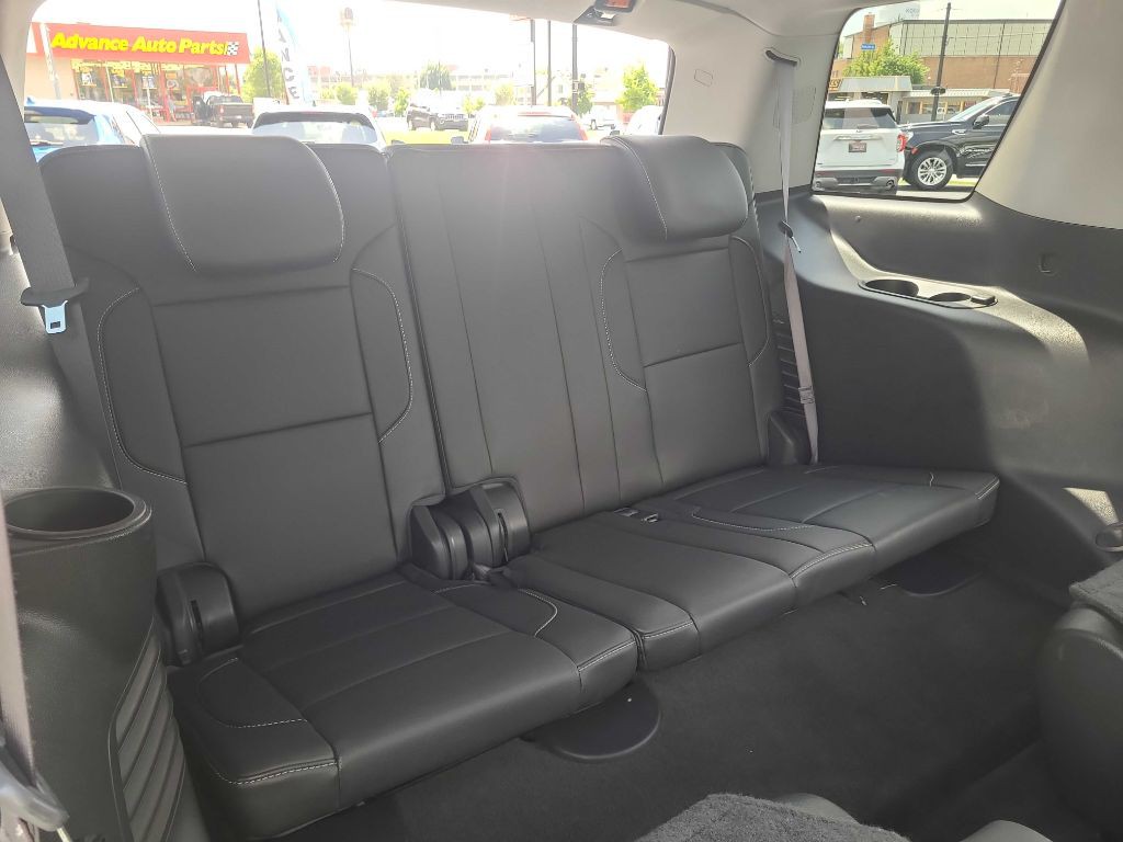 2016 Chevrolet Tahoe Image 15