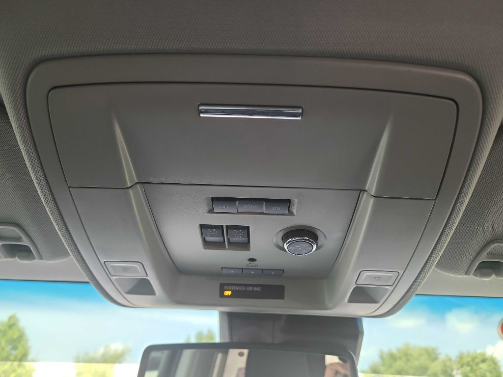 2016 Chevrolet Tahoe Image 35