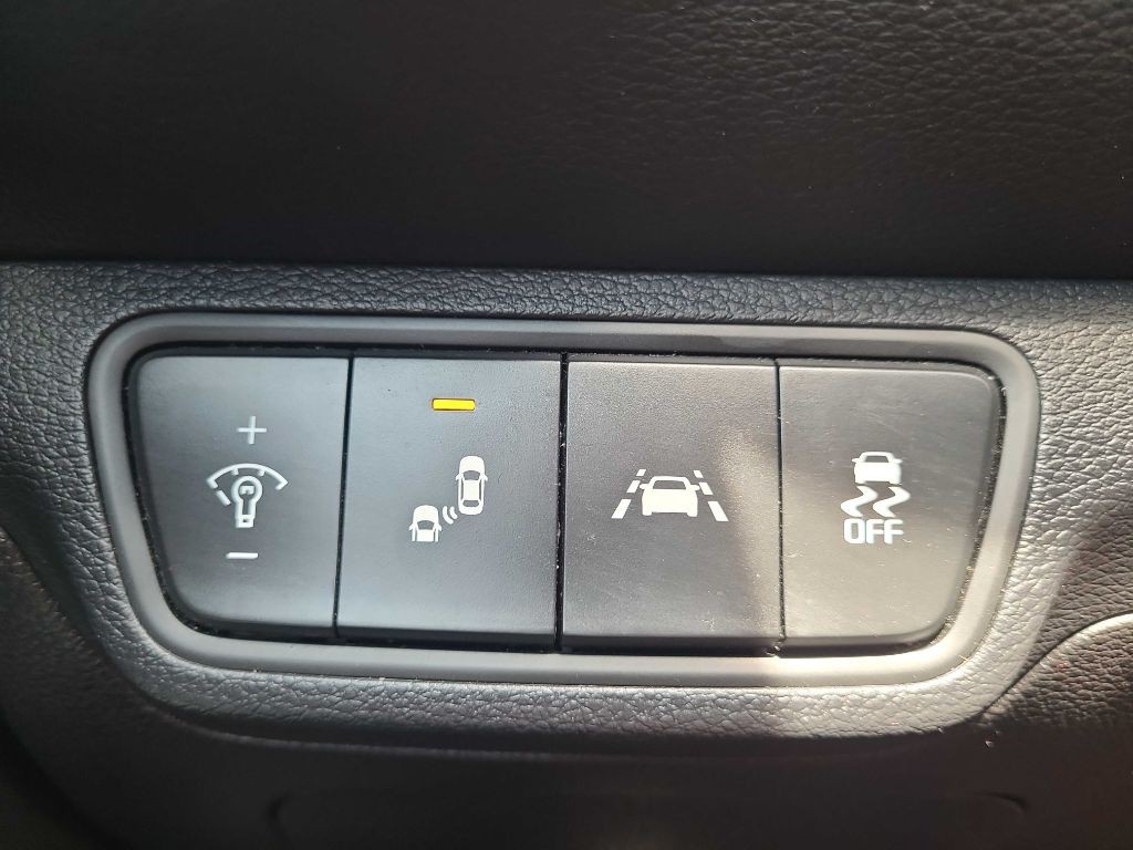 2020 Kia Forte Image 17